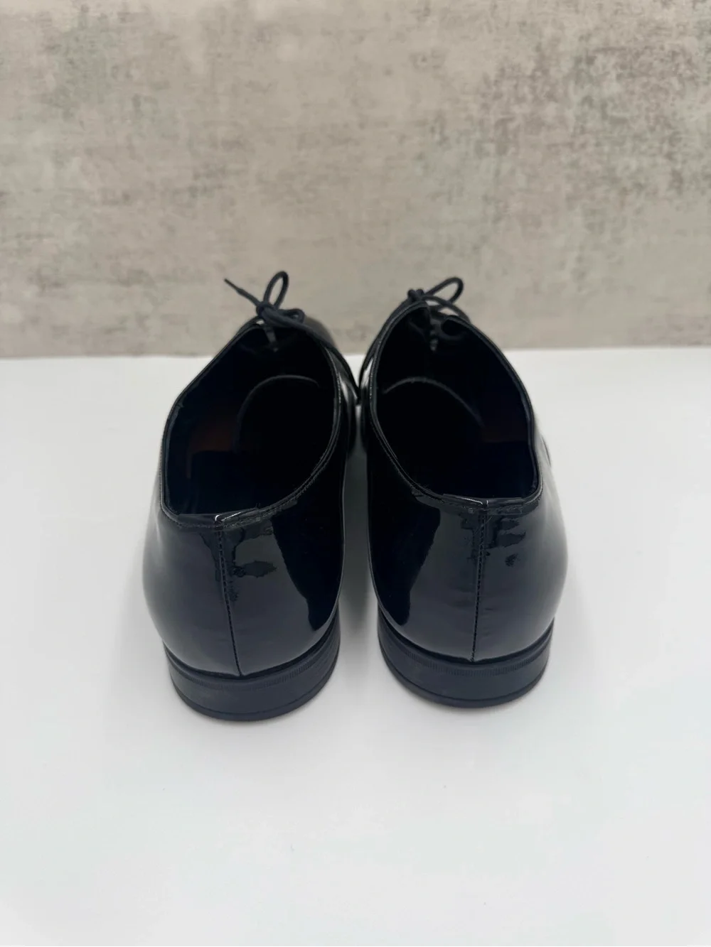 Prada Men’s Size 10 Black Patent Leather Cap Toe Oxford Dress Shoes Italy